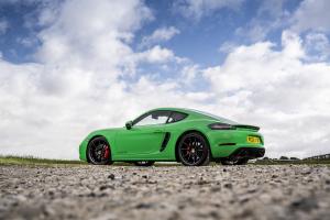 Porsche 718 Cayman GTS 4.0 2020 года  (UK)